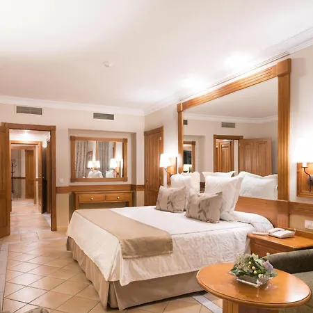 מלון Gf Gran Costa Adeje***** 5*