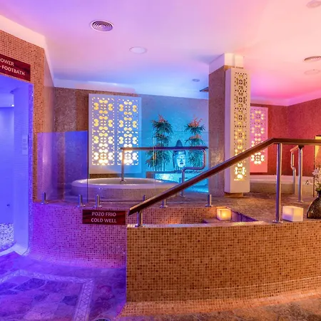 מלון Gf Gran Costa Adeje***** 5*