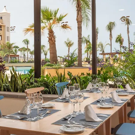 מלון Gf Gran Costa Adeje***** 5*