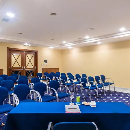 Gf Gran Costa Adeje***** מלון