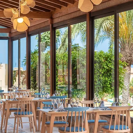 Gf Gran Costa Adeje***** מלון אדחה