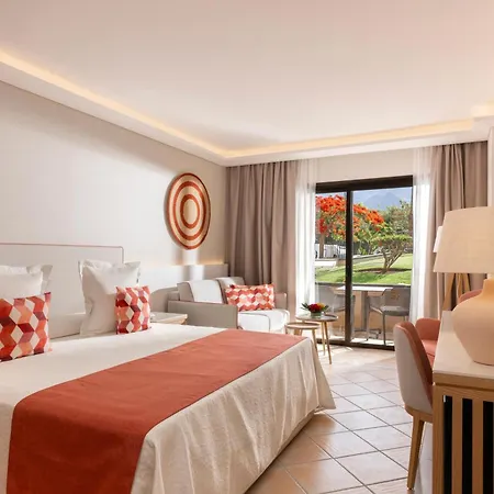 Hotel Gf Gran Costa Adeje***** 5*