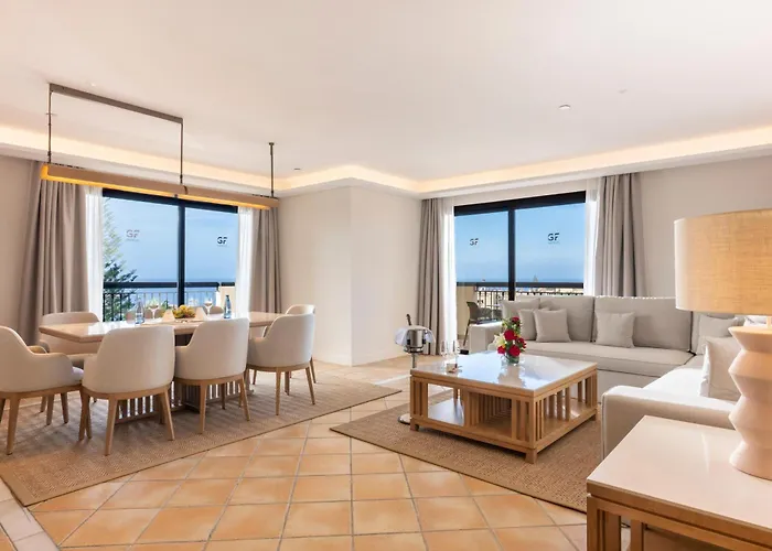 Gf Gran Costa Adeje***** فندق