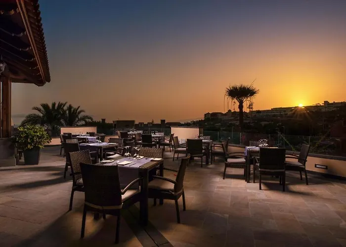 Gf Gran Costa Adeje***** فندق