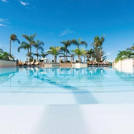Готель Gf Gran Costa Adeje***** 5*